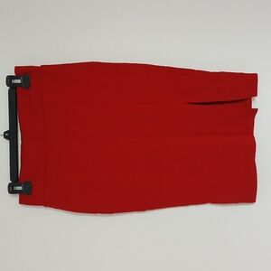 Pencil skirt with side slit